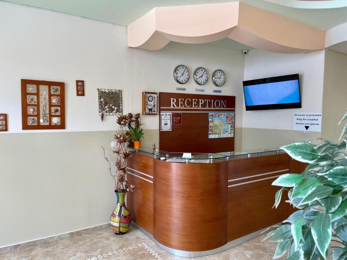 Family Hotel Avenue كيتن المظهر الخارجي الصورة