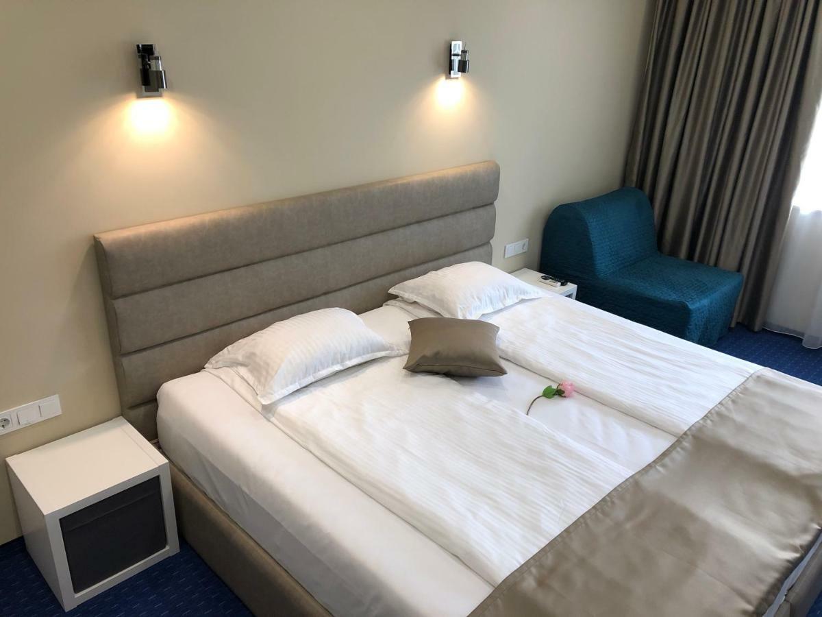 Family Hotel Avenue كيتن المظهر الخارجي الصورة