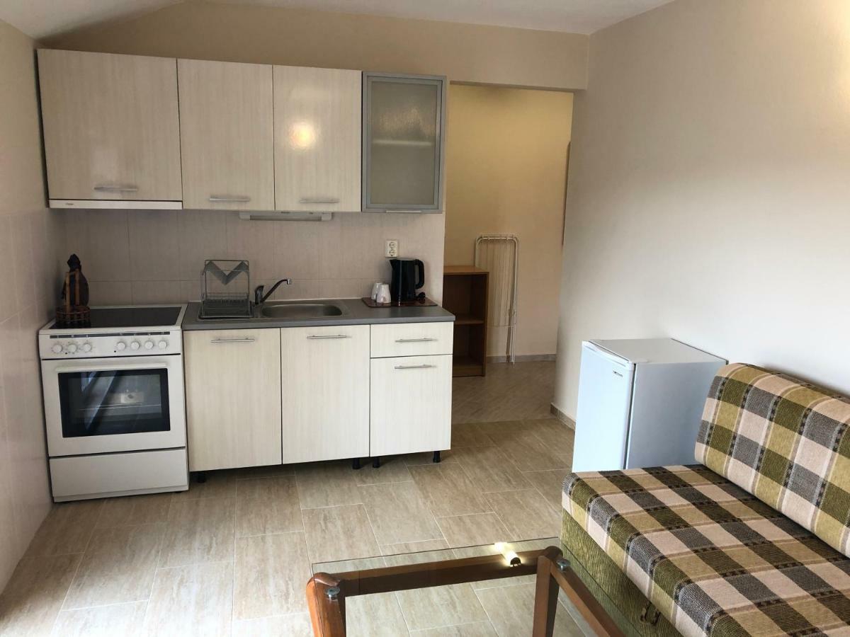 Family Hotel Avenue كيتن المظهر الخارجي الصورة